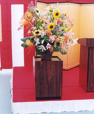 花瓶を置く台 イメージ